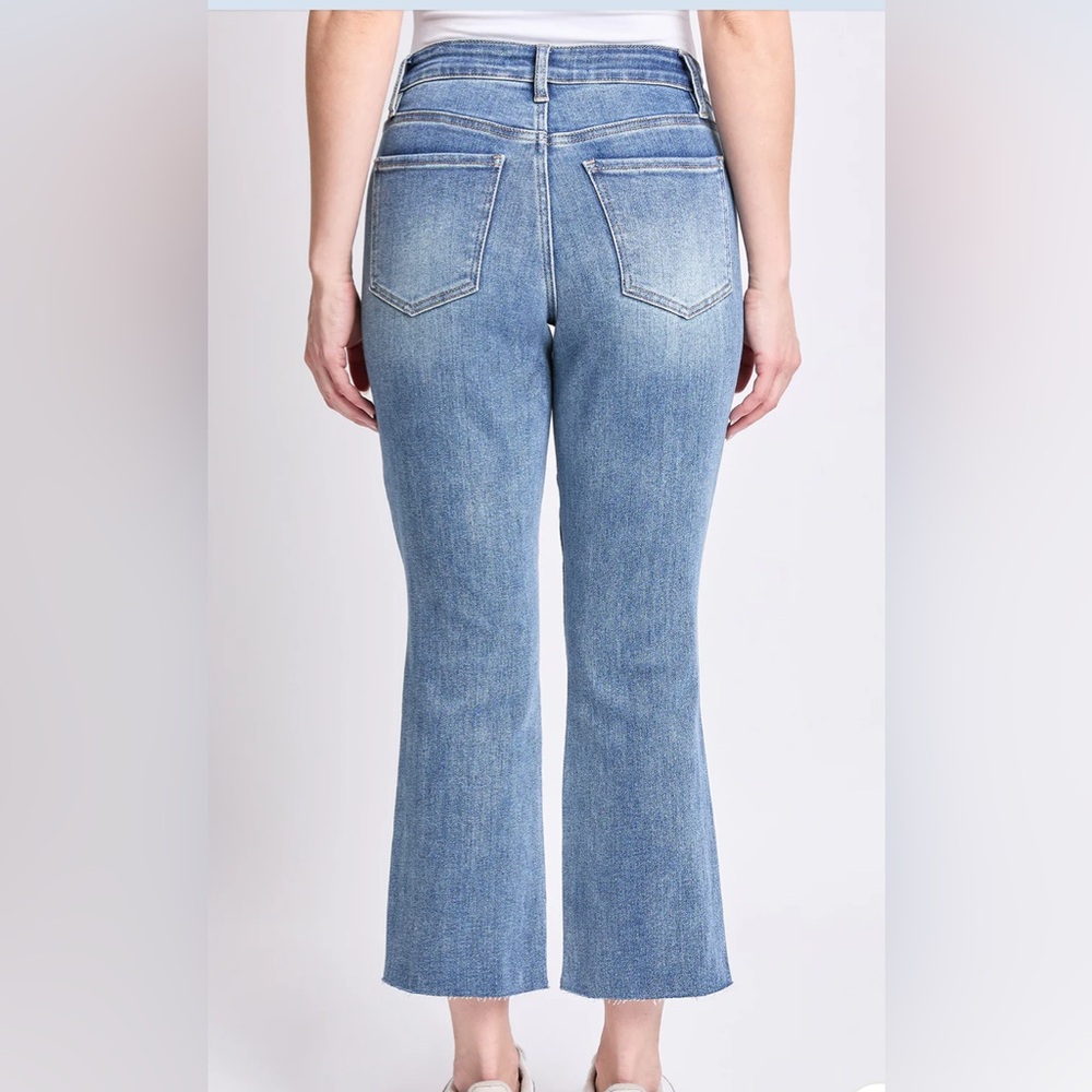 Royalty for Me Premium Stretch Crop Kick Flare Jeans Size 10 Tummy Control - Picture 3 of 7